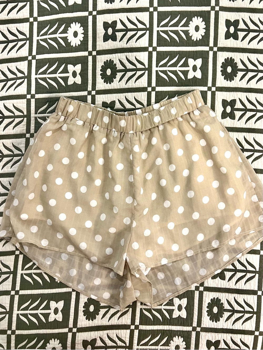 Superdown Tan Polka Dot Shorts